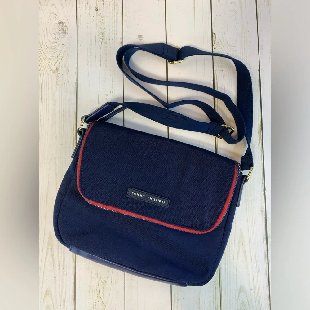 Tommy Hilfiger Canvas/Nylon Messenger/Crossbody Bag-Navy &‎ Red